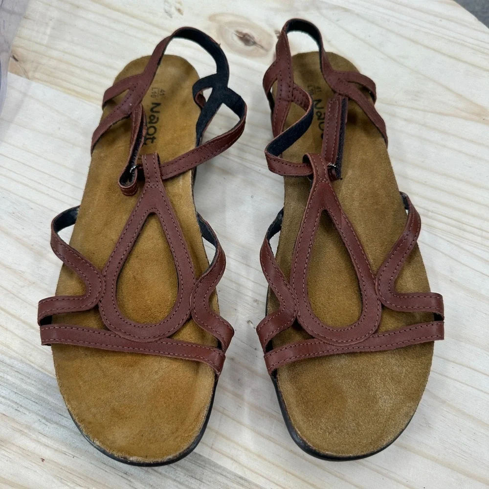 Naot Dorith Sandal Womens 10 Chestnut Brown Leather Strappy Flat Gladiator